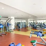 Stunning 3Br Sea View Tiara Residence Palm Jumeirah Apartment With Private Beach